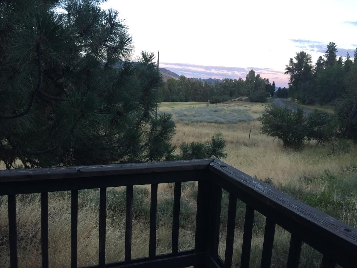 Winthrop Mountain View Chalets Bagian luar foto